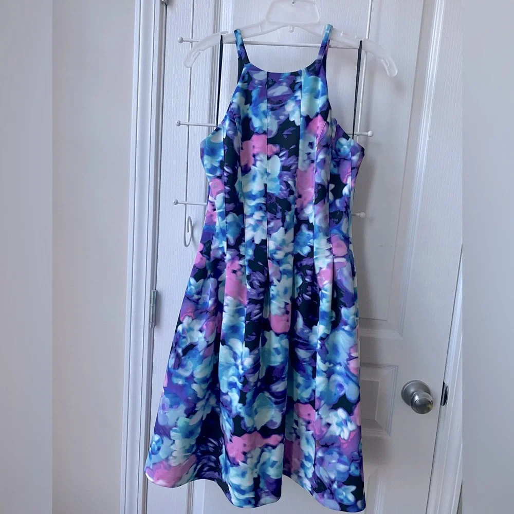 Vince Camuto Floral Sleeveless fit and flair dress. - Picture 1 of 10